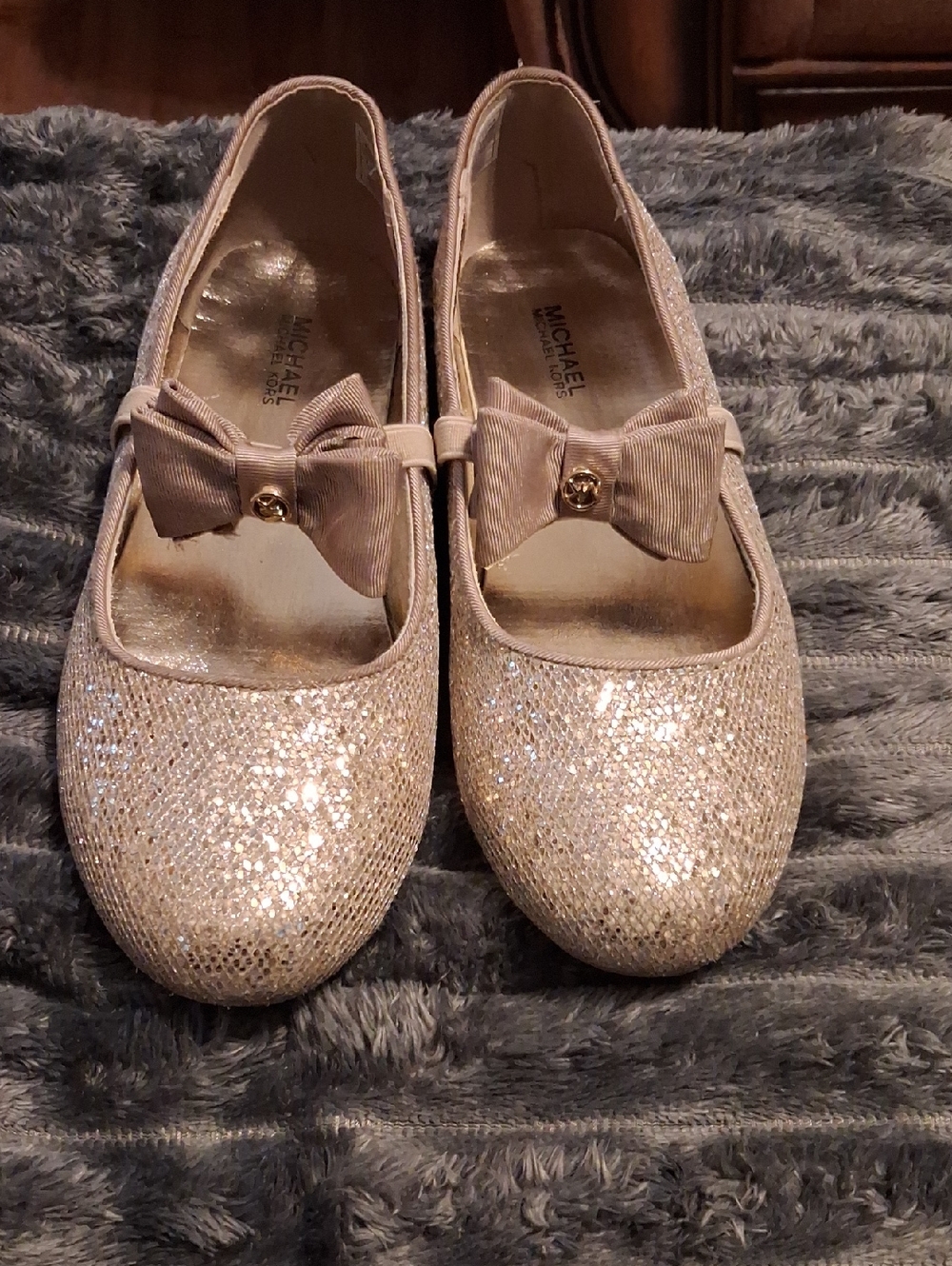 Michael Kors Girls' Sparkle Bow Flats in Champagne Gold